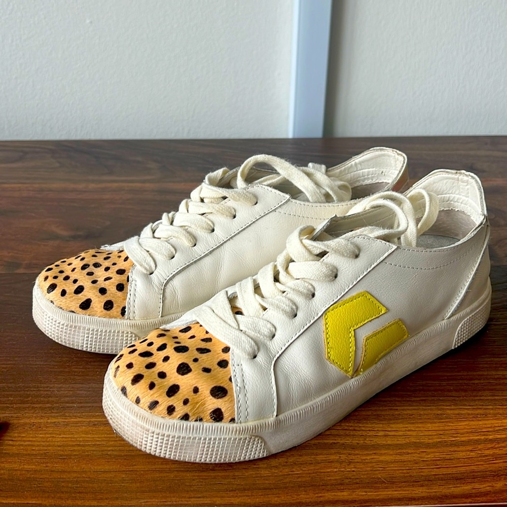 Dolce Vita Leopard Distressed Sneakers Size 7